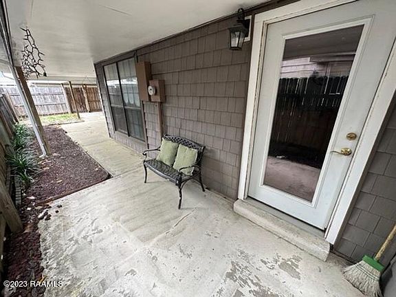 2nd image of 202 Long Plantation Blvd APT D