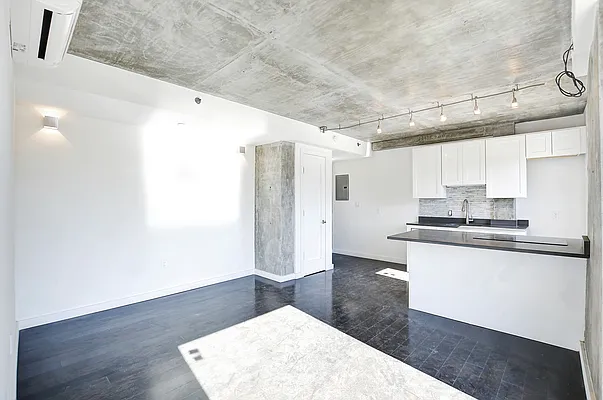 Rented by Bond New York | media 6