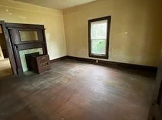 427 W 6th Ave, Lexington, NC 27292