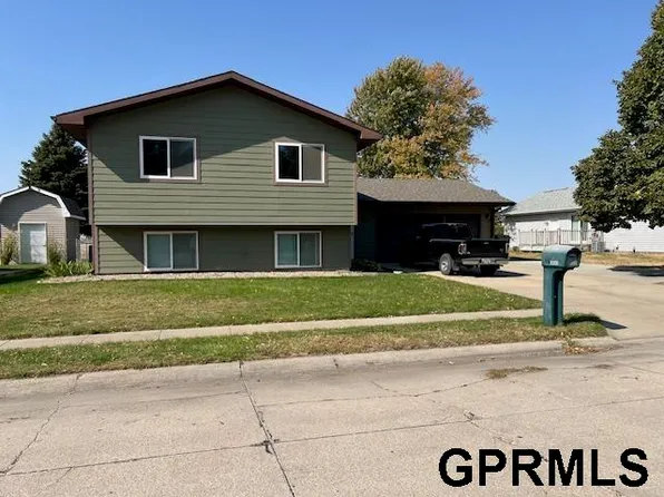 3862 30th Ave, Columbus, NE 68601