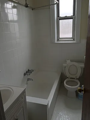 Rented by York Realty Group | media 6
