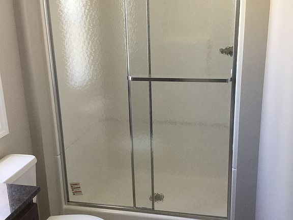 Walk-in shower (Master Bath)