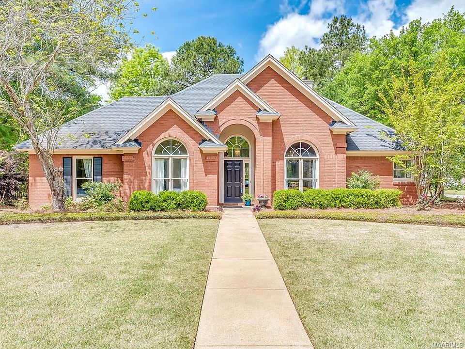 1st image of 525 Arrowhead Forest Dr