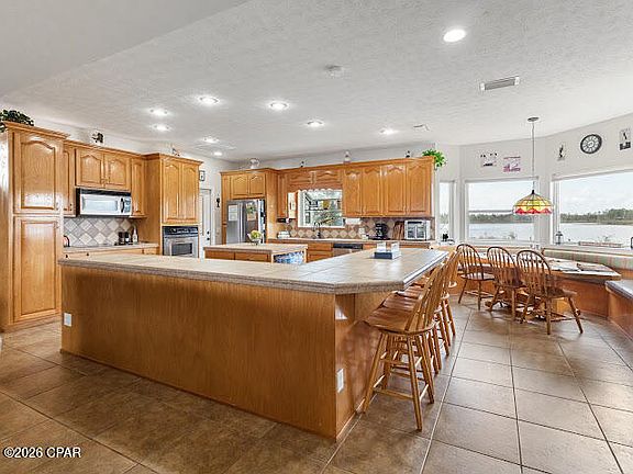 4th image of 5096 Lake Ridge Rd