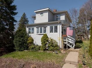 65 Rosemont Rd, Weymouth, MA 02191