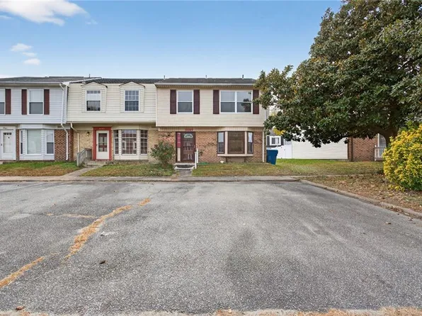 3869 Chancery Ln, Virginia Beach, VA 23452