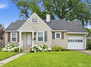 552 Kling Dr, Dayton, OH 45419