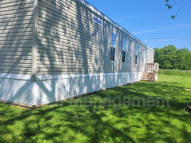 1st image of 415 N Elkhart St #12