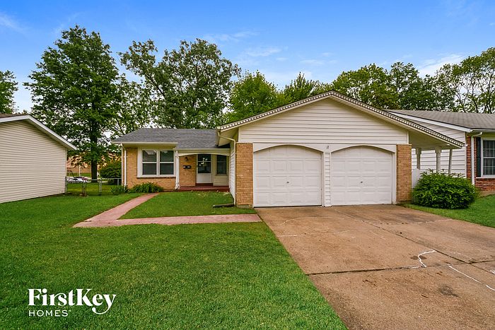 1st image of 1424 Woodpath Dr