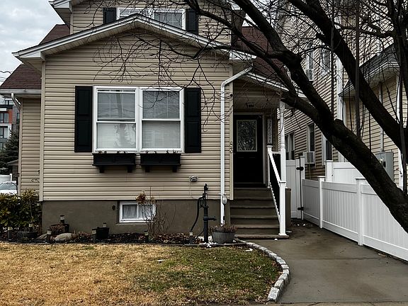 2nd image of 83 Union Pl #2