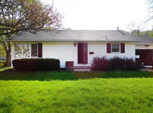 5625 Schafer Rd, Lansing, MI 48911