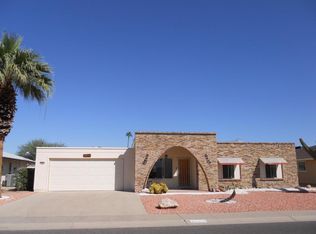 10432 W Oak Ridge Dr, Sun City, AZ 85351