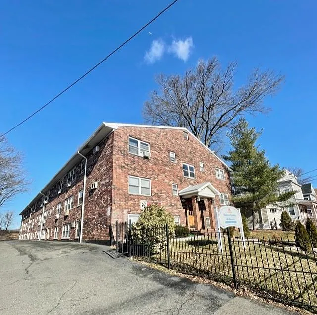 450 Walnut Street
