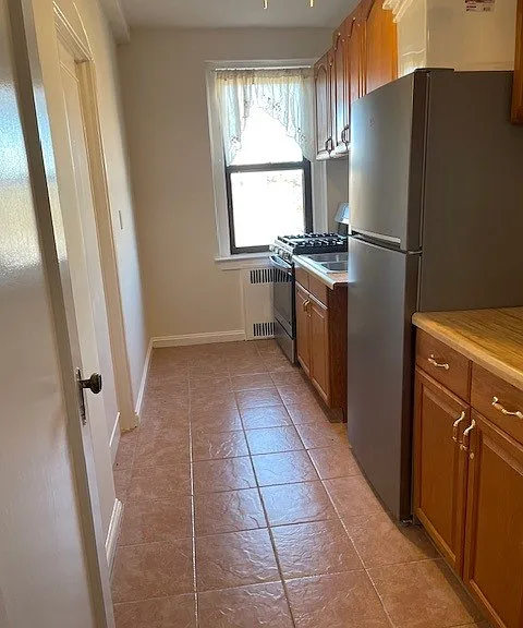 300 Main St #6B — Photo 1