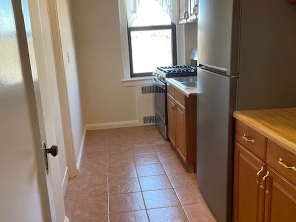 300 Main St, White Plains, NY