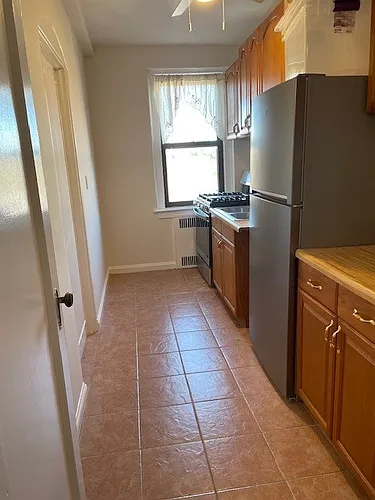 300 Main St #6B Photo 1