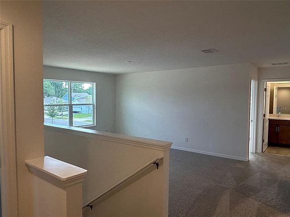 3rd image of 716 FARFIELDS STREET