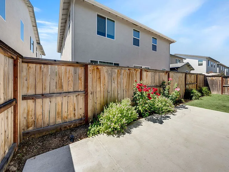 3012 Endsley Ave — Photo 47