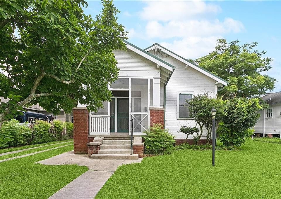 1st image of 2516 Wisteria St