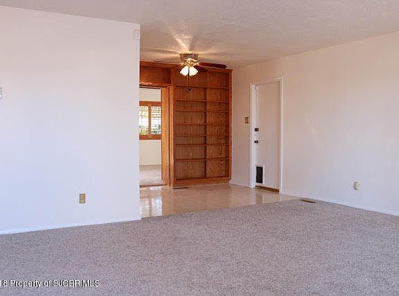 4th image of 3605 Crescent Ave