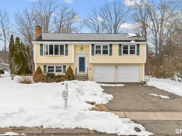 121 Village Street, Bristol, CT 06010