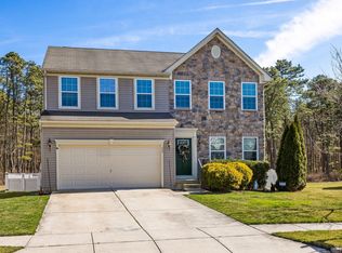 52 Renaissance Dr, Mays Landing, NJ 08330
