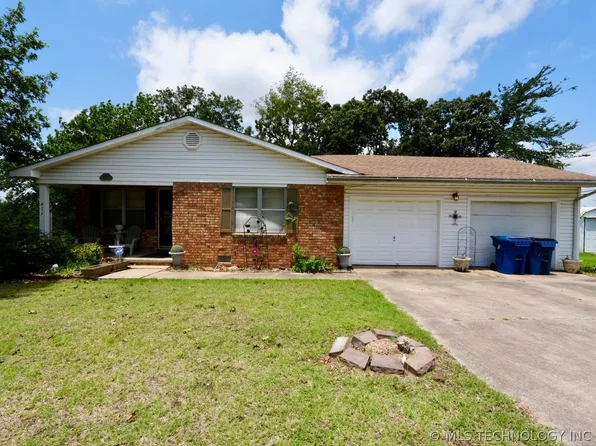 611 S 15th St, McAlester, OK 74501