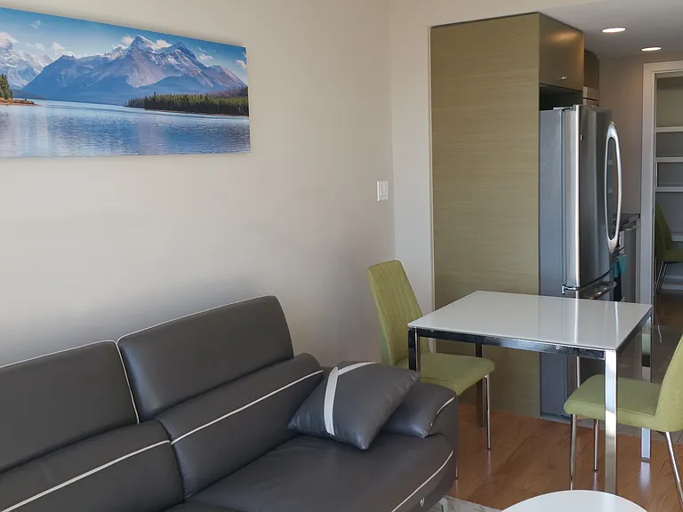 833 Seymour St #1707 — Photo 4