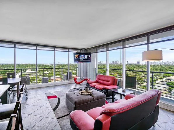1720 Harrison St #12A, Hollywood, FL 33019