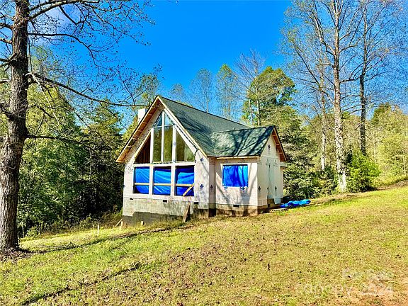 5th image of 4536 Equestrian Dr