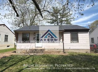 231 Midlothian Rd, Saint Louis, MO 63137