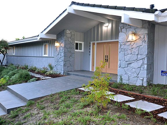Front entry porch