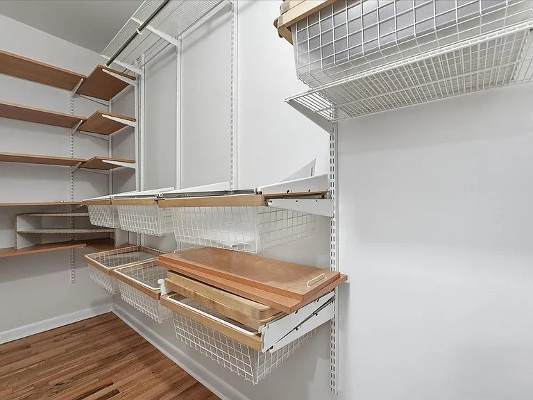 941 Garden St #1 — Photo 14