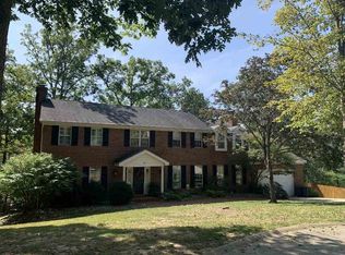 61 Derby Ln, Huntington, WV 25705