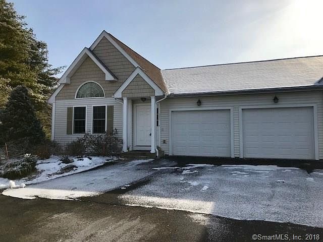 1st image of 301 Garden Cir #301
