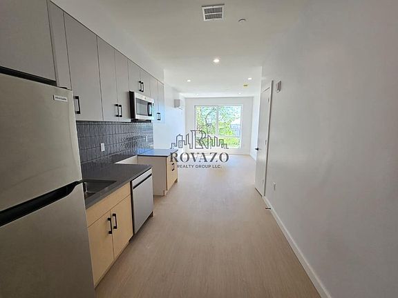 2nd image of 74 Webster St #3B