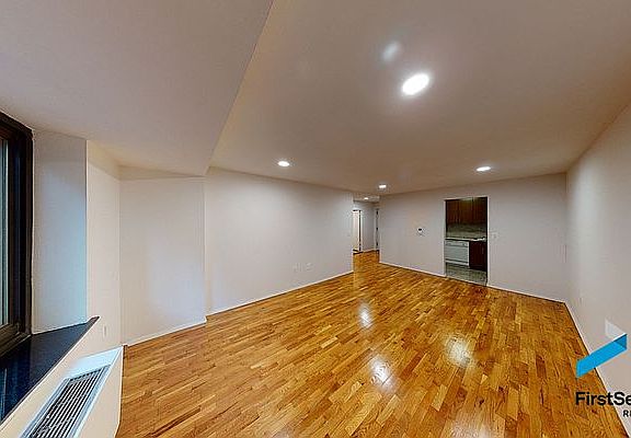 3rd image of 284 Mott St APT 2O