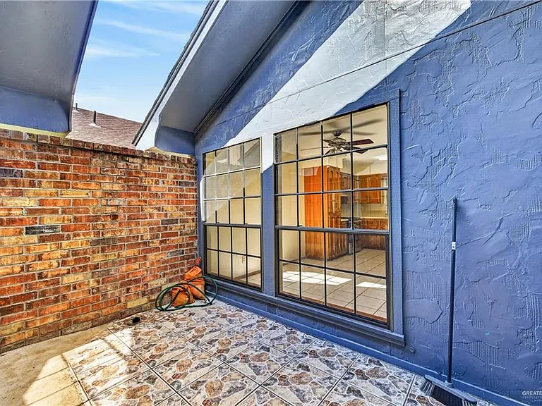 606 Silva Dr — Photo 14