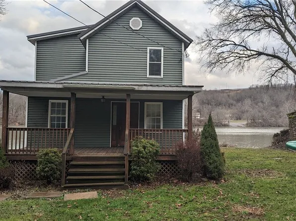 566 Front St, Fredericktown, PA 15333