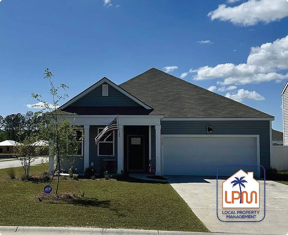 3 bed, 2.0 bath, 1618 sqft, $2,350 — Photo 1