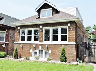 5642 S Trumbull Ave, Chicago, IL 60629