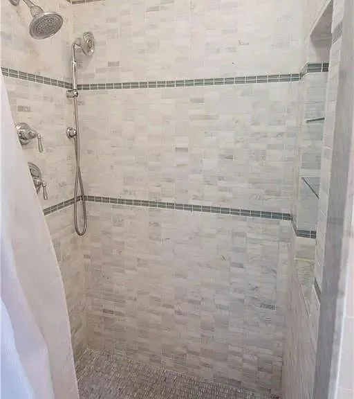 20 Carroll Ave — Photo 20