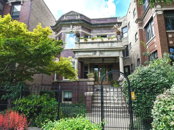 1346 N Kedzie Ave, Chicago, IL 60651