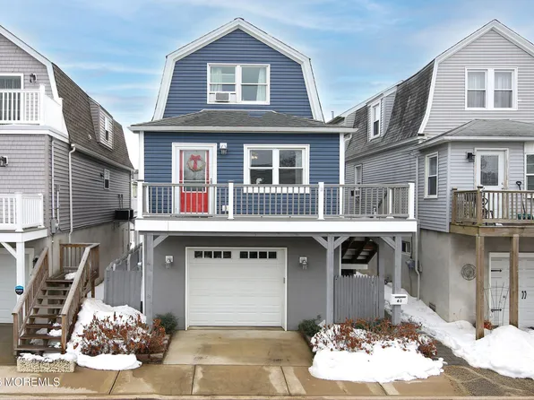 61 Barberie Avenue, Highlands, NJ 07732