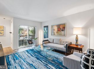 1109 South St APT A, Philadelphia, PA 19147