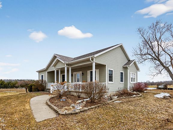 4th image of 23668 Three Mile Rd