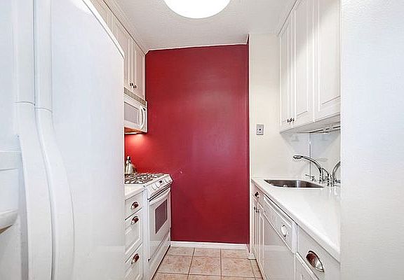 5th image of 245 E 93rd St APT 14A