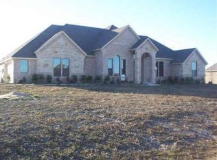 120 Vista Ct, Decatur, TX 76234