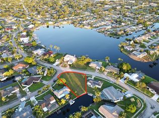 1763 Lakeview Blvd, North Fort Myers, FL 33903