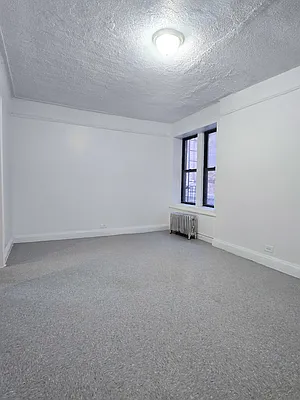 Rented by New York Residence | media 9